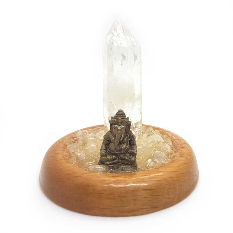 Ganesha mit Bergkristall in Holzgefäß